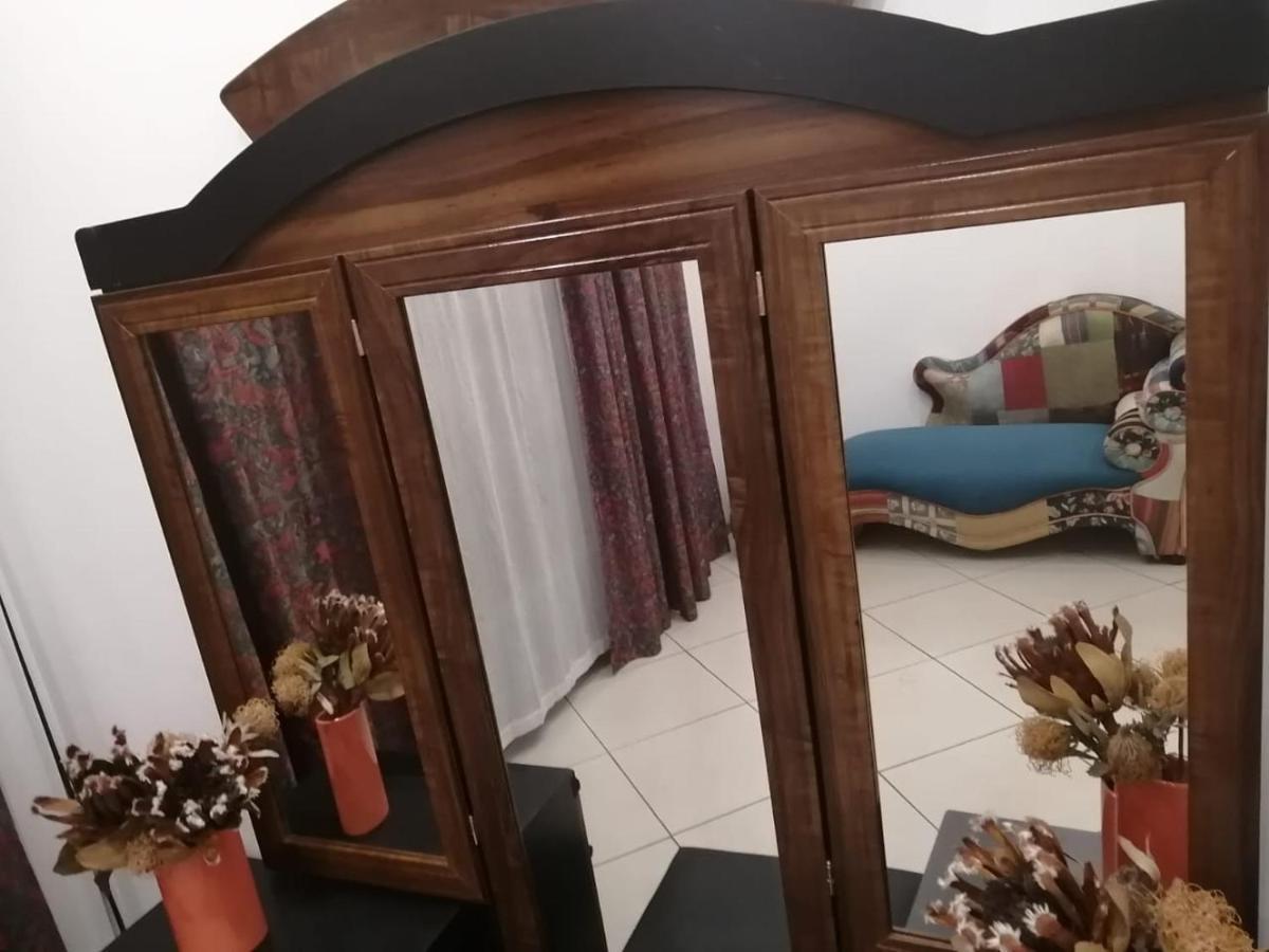 Palm View Guest House Претория Экстерьер фото