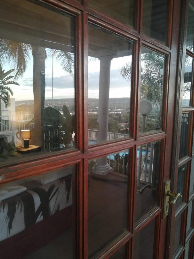 Palm View Guest House Претория Экстерьер фото