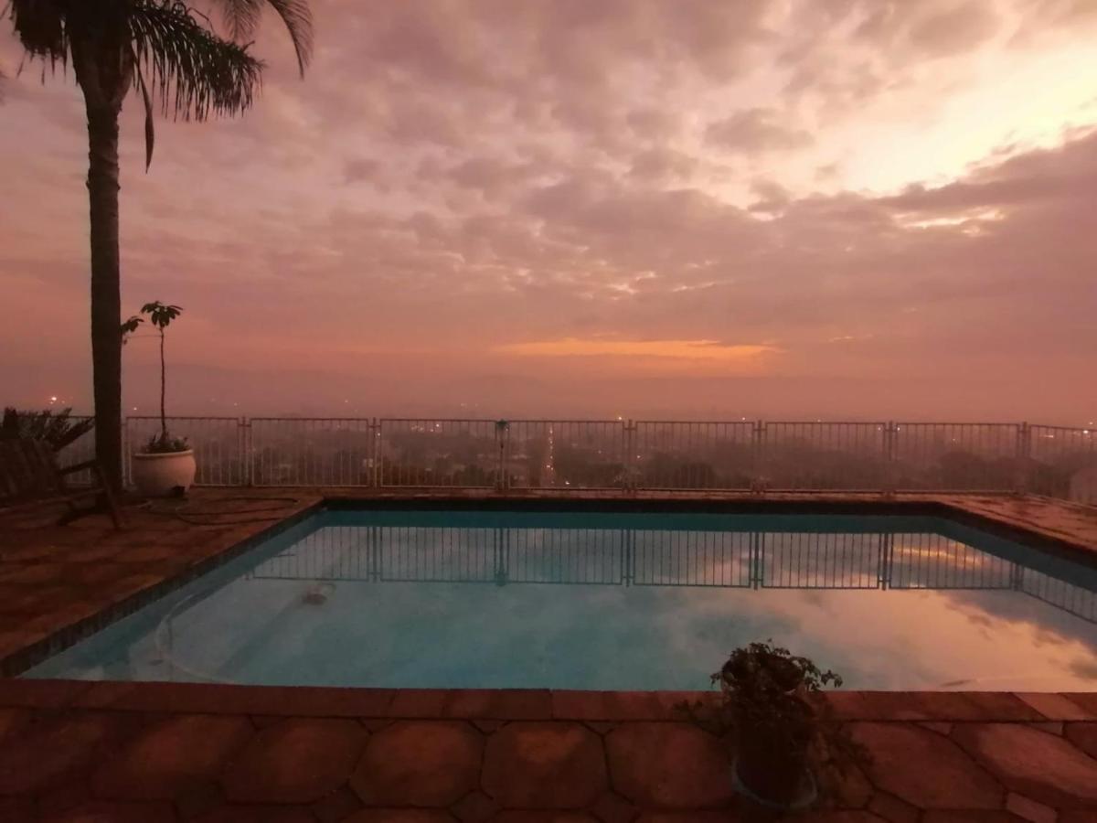Palm View Guest House Претория Экстерьер фото