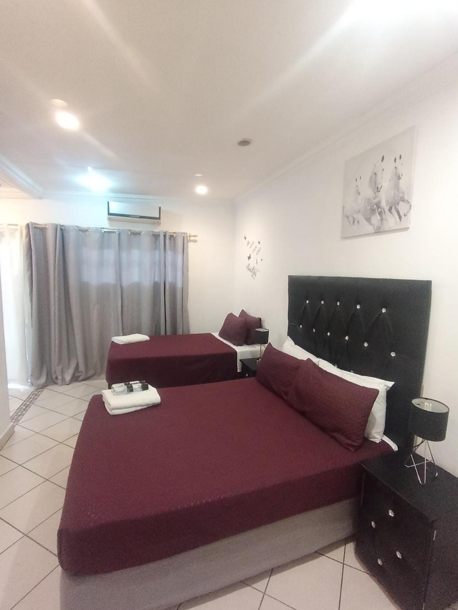 Palm View Guest House Претория Экстерьер фото
